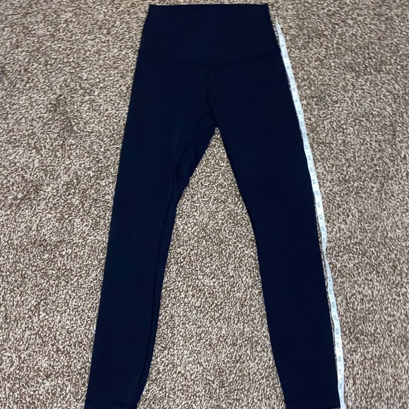 Lululemon leggings - Picture 2 of 5